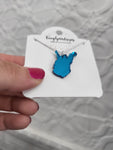 WV Shaped Necklace